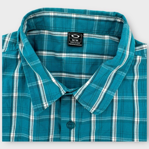 Oakley Shirt Mens Medium Embroidered Logo Blue Button Up Collared Short Sleeve - Picture 2 of 7